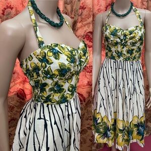 Girls from Savory Dress. Hypericum Dress….Small